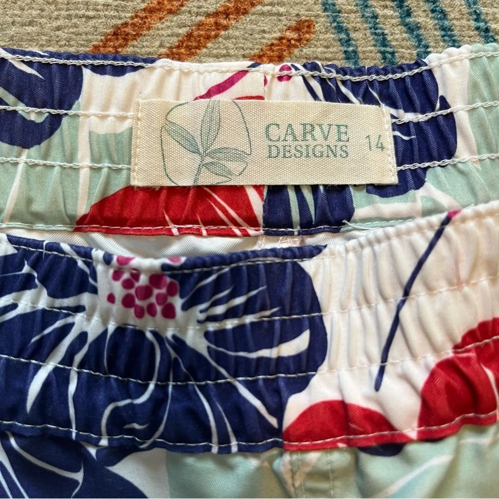 Carve Design Floral Print Shorts Size 14‎